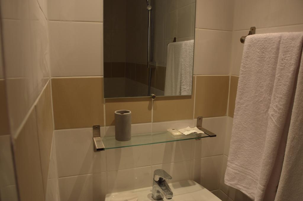 Hotel Saint Georges Paris Eksteriør bilde